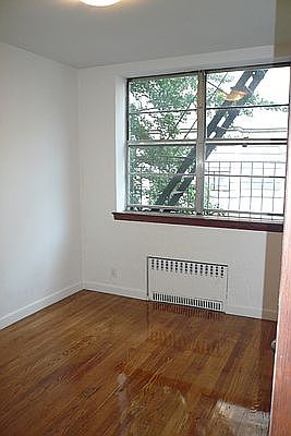 5th image of 346 E 15th St APT 7