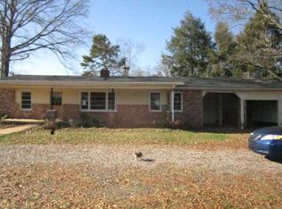 425 Old Howell Bridge Rd, Ball Ground, GA 30107