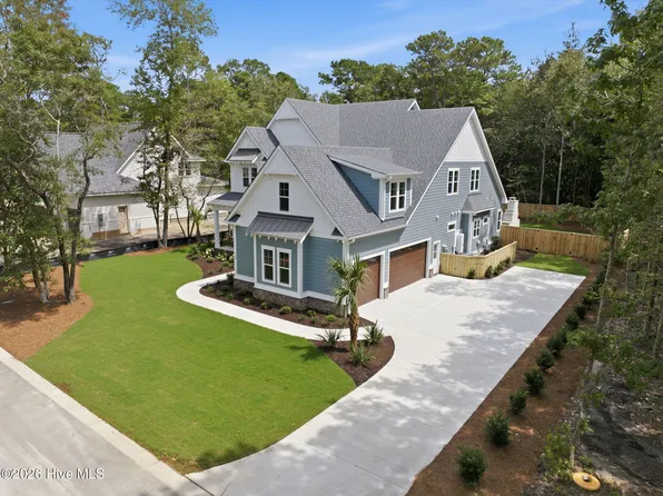 128 Stones Throw Lane, Wilmington, NC 28411