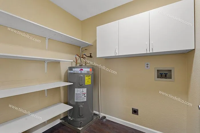 7040 N Carey Blvd — Photo 14