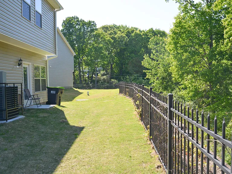 7124 Fringe Flower Dr — Photo 10