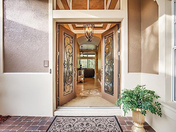 4th image of 14827 Tudor Chase Dr