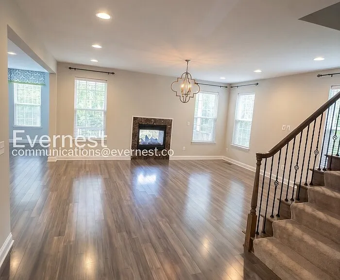 1735 Hudgins Farm Cir — Photo 7