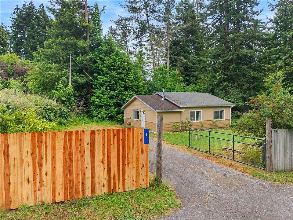 1st image of 38 Marie Rd