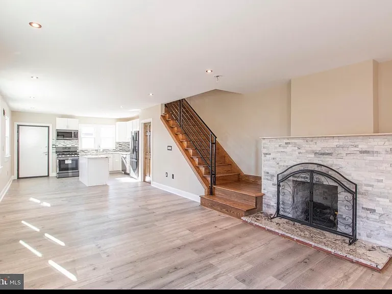 4100 Garrett Rd — Photo 9