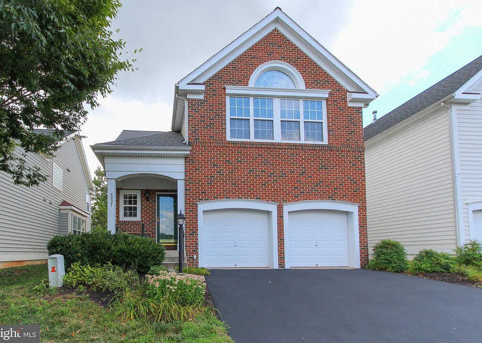 1st image of 6821 Walnut Park Ln