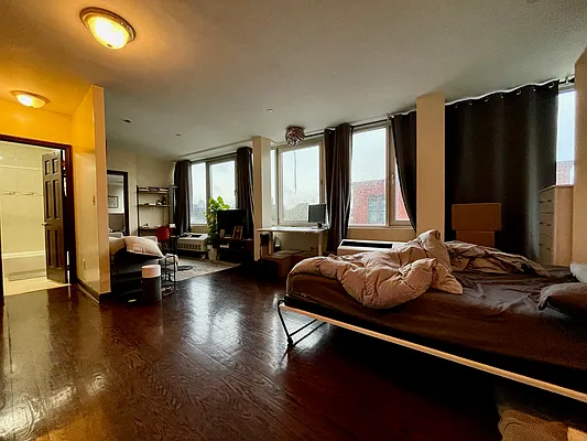 Rented by Corcoran | media 13