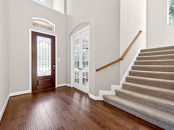 4th image of 14 S Sawbridge Cir