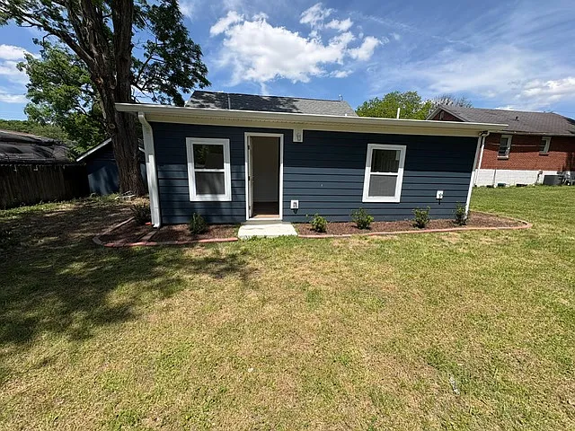 605 Hatcher Ln #5 — Photo 6