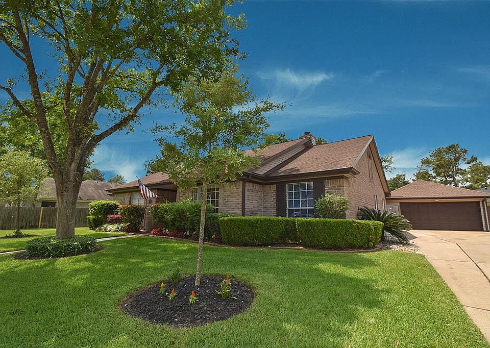 1st image of 3511 Lindenfield Dr