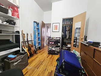 Rented by RELEASE NY