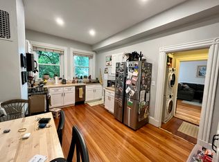 917 Beacon St #1, Boston, MA 02215