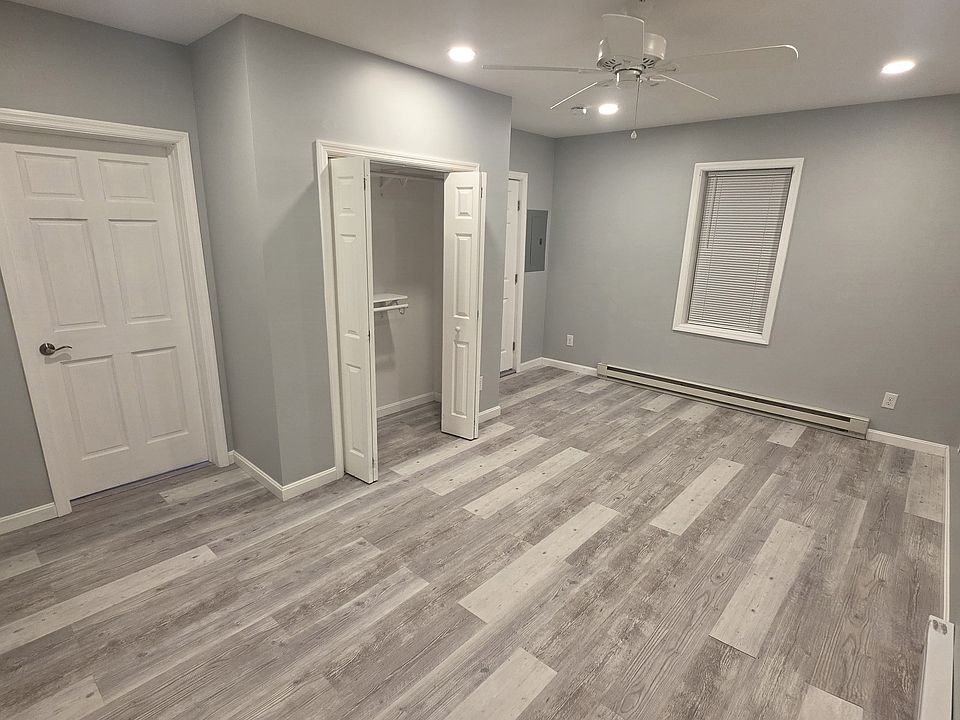 2nd image of 6 Couch St APT 1
