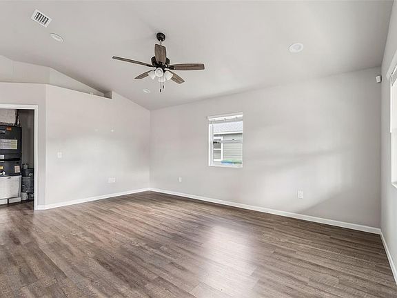 3rd image of 23166 NW 180TH AVENUE