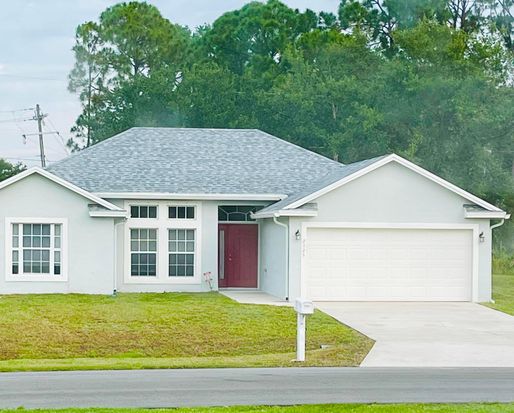 2325 SW SALMON Road, Port Saint Lucie, FL 34953