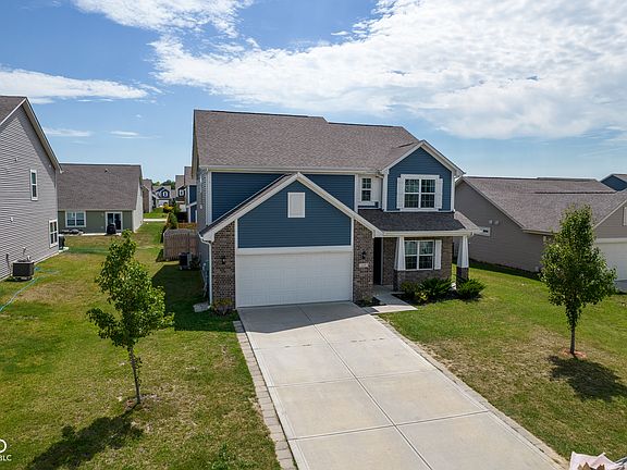 2nd image of 1368 W Crystal Dr