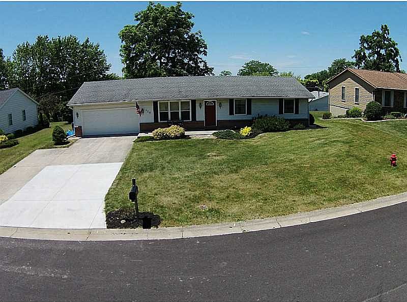 1st image of 120 S Heather Hill Dr