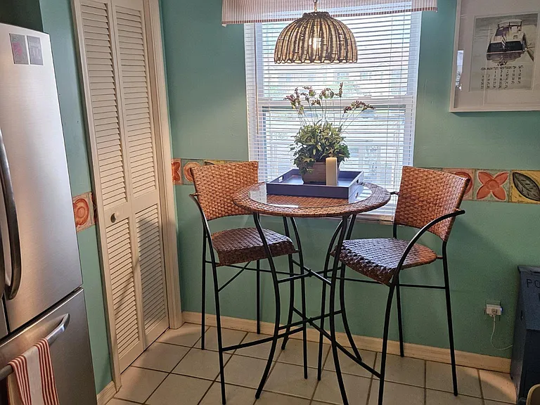 2350 W Crown Pointe Blvd — Photo 6