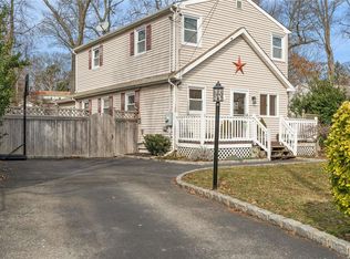 61 Freya Rd, Rocky Point, NY 11778