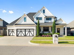 10609 Wild Horse Creek Dr, Yukon, OK 73099