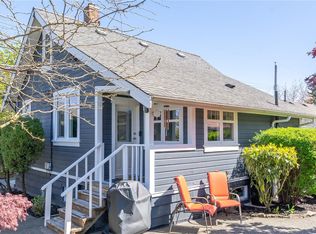 9628 Front St, North Cowichan, BC V0R 1K3
