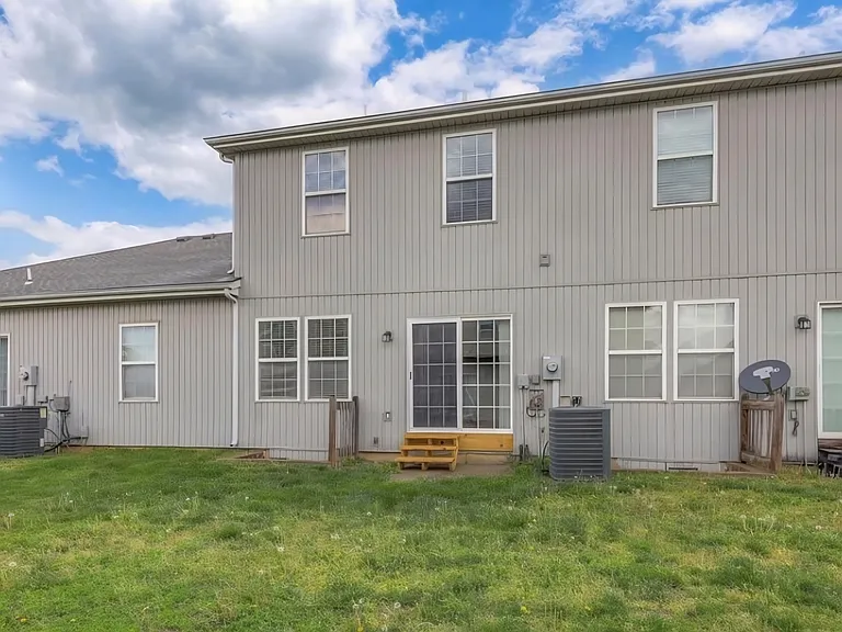 10349 Sloan Ave — Photo 23
