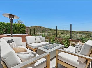 130 Roundhouse, Irvine, CA 92618