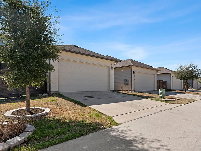 6806 Idea Rd — Photo 33