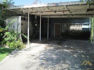 3019 Dartmouth St, Bakersfield, CA 93305