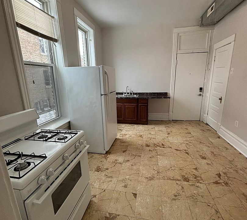 1st image of 2431 S Christiana Ave APT 1R