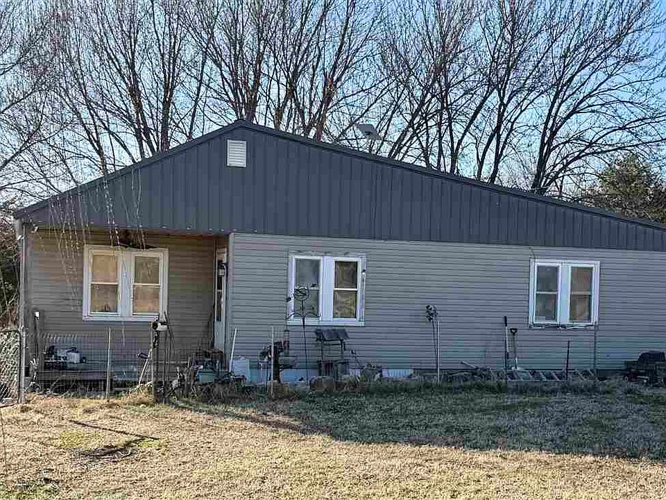 1st image of 2634 S Nine Mile Rd