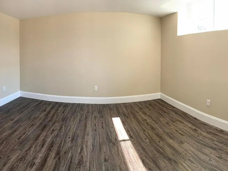 709 7th Ave #1-A — Photo 5