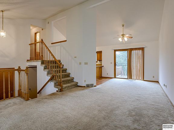 4th image of 6412 N 79th Ave