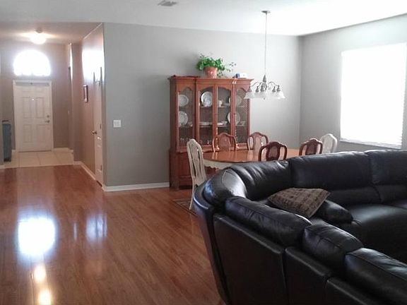5th image of 7210 Cedarcrest Blvd