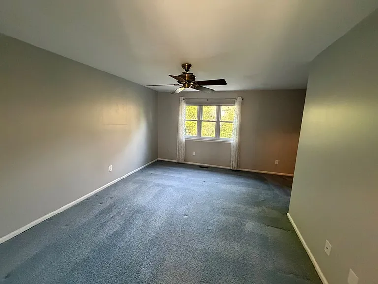 3217 Stockton Pl — Photo 7