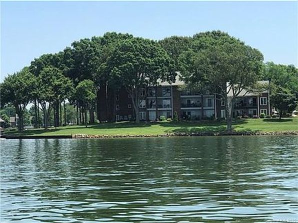 103 Northshore Ct #C13