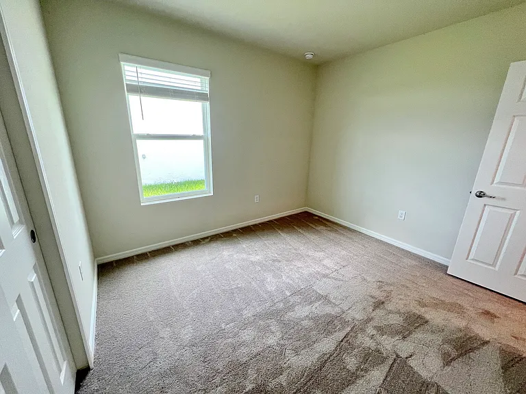 1539 Aspen Ave — Photo 8