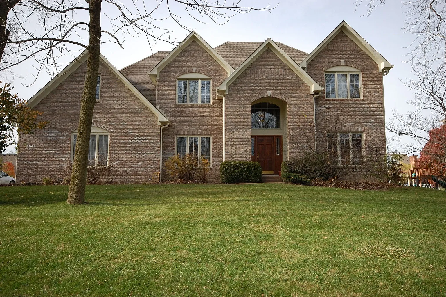 7258 River Birch Ln photo 1