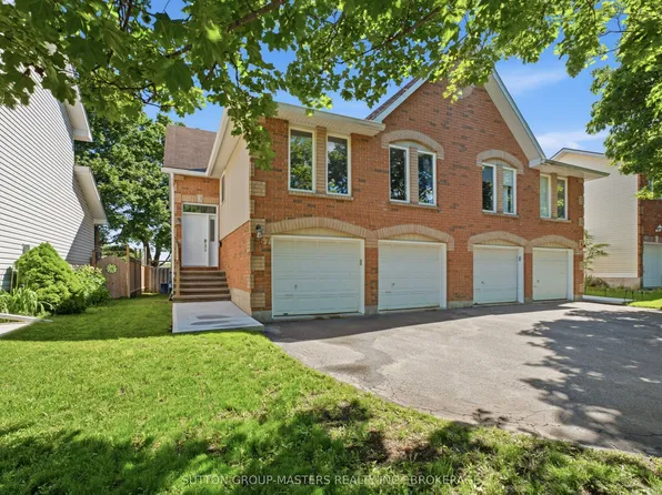 457 Fieldstone Dr, Kingston, ON K7K 7E4