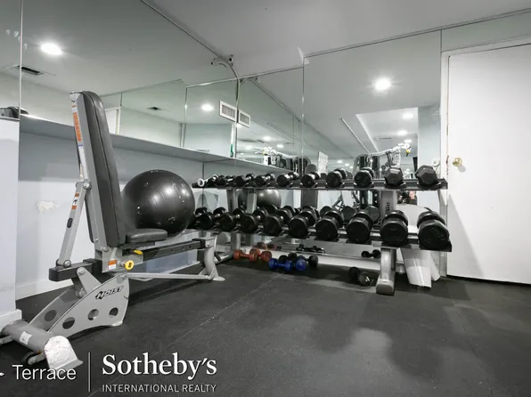 125-10 Queens Boulevard image 25 of 28