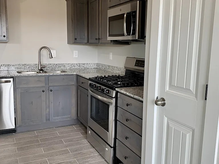 451 Red Robin St — Photo 9