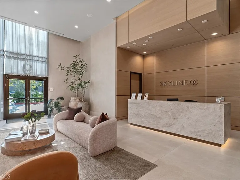 9 Macarthur Pl #N-1007 — Photo 4