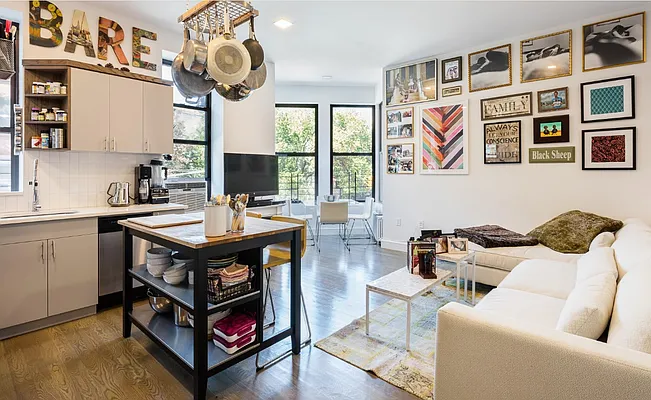 Rented by Parkway CRG Ltd. | media 16