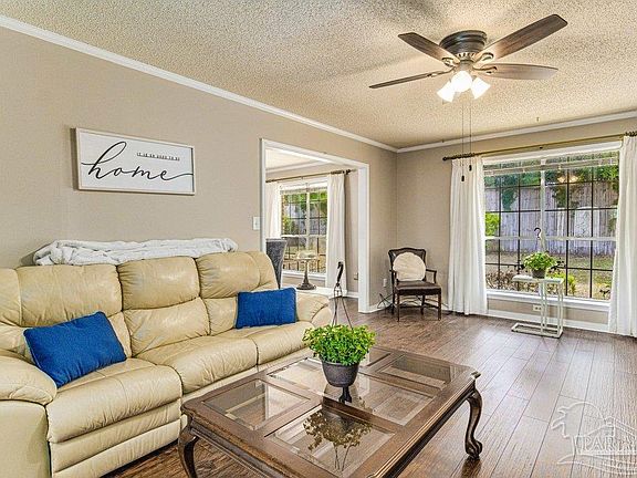 4th image of 6312 Lake Charlene Dr