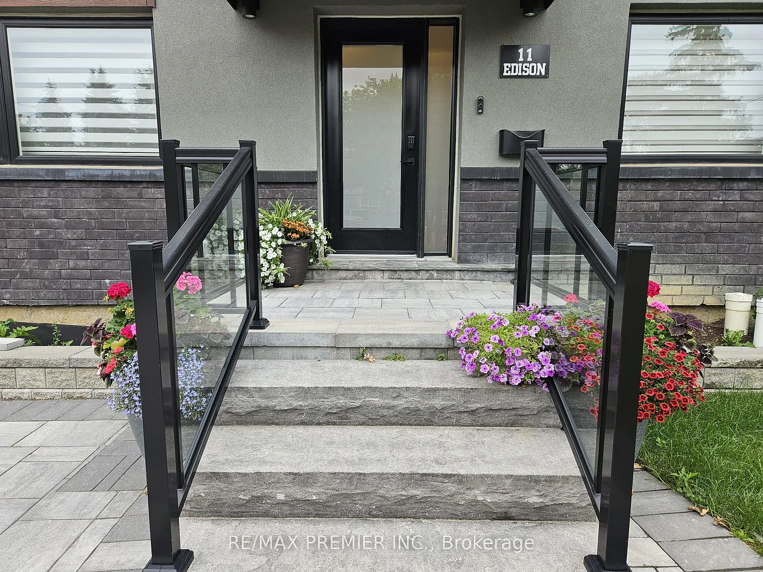 3 bed, $4,000 — Photo 3