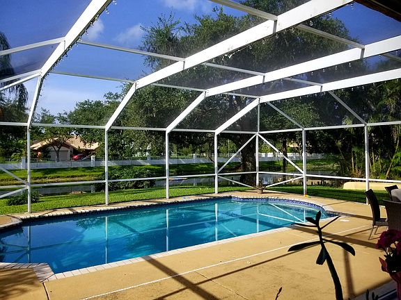 3rd image of 10282 SW 55th Ln