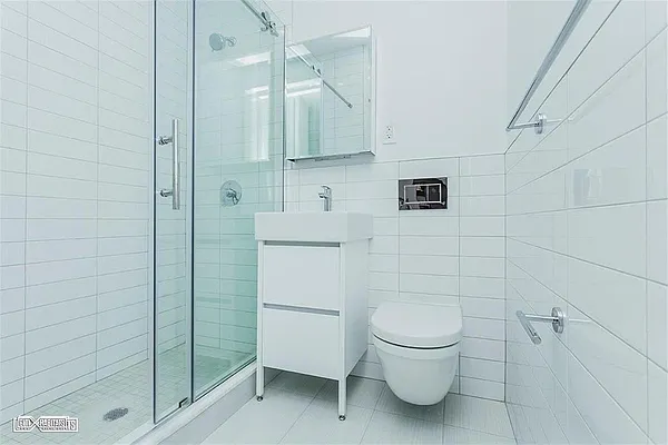 Rented by Owner | media 12