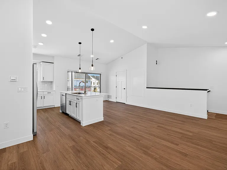 Autumn Townhomes — Photo 19
