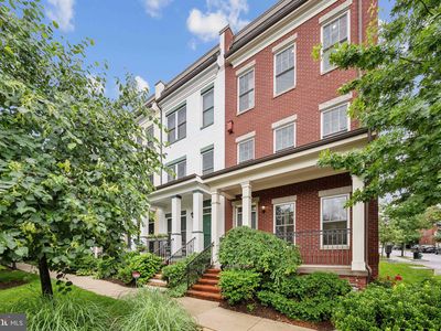 627 Regent Pl NE, Washington, DC, 20017