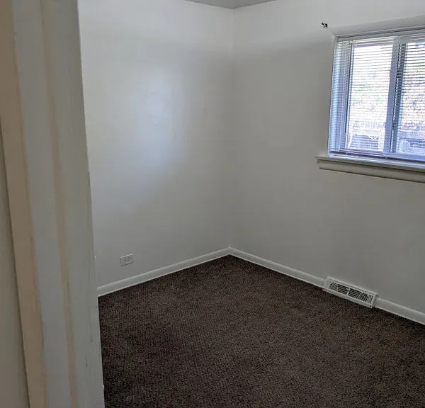 24 Lowell Blvd — Photo 6